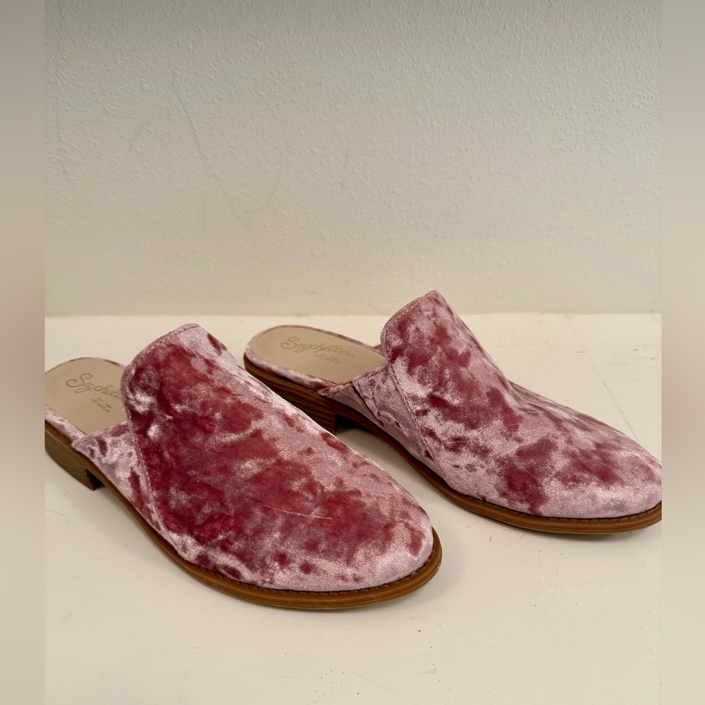 Seychelles Women's Blush Velvet Mules size 6 - Picture 5 of 7